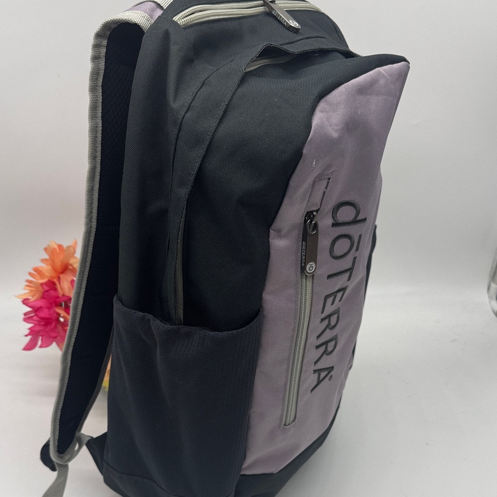 doTERRA Black and Purple Backpack TOT9375G - Picture 4 of 9